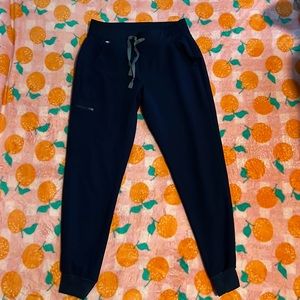 Figs technical collection scrub bottom: Size Small Reg fit